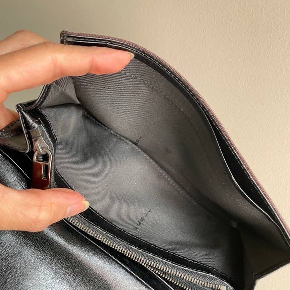 Authentic Fendi wallet - Picture 8 of 12